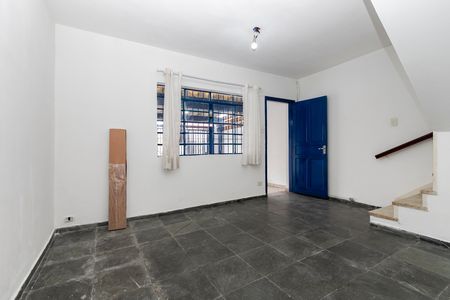 Casa para alugar com 100m², 2 quartos e 1 vagaSala