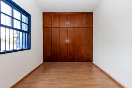 Casa para alugar com 100m², 2 quartos e 1 vagaQuarto 1