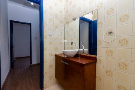 Casa para alugar com 100m², 2 quartos e 1 vagaBanheiro