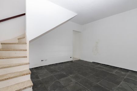 Casa para alugar com 100m², 2 quartos e 1 vagaSala