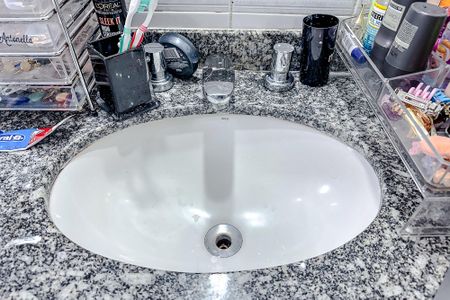 Apartamento à venda com 90m², 3 quartos e 2 vagasBanheiro