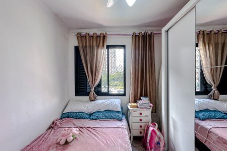 Apartamento à venda com 90m², 3 quartos e 2 vagasQuarto 2