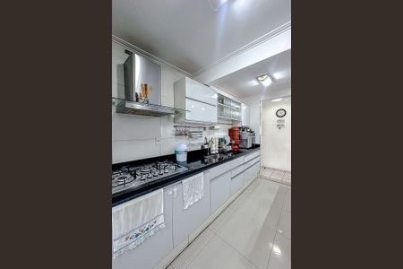 Apartamento à venda com 90m², 3 quartos e 2 vagasCozinha