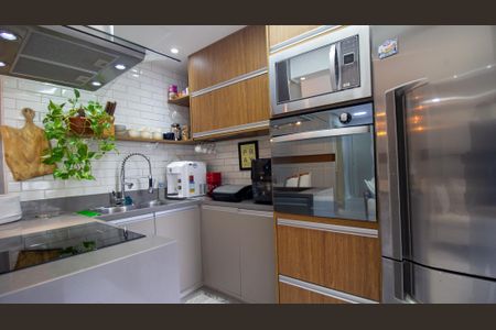 Apartamento para alugar com 70m², 2 quartos e 1 vagaCozinha e Área de Serviço