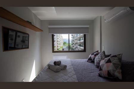 Apartamento para alugar com 70m², 2 quartos e 1 vagaSuíte