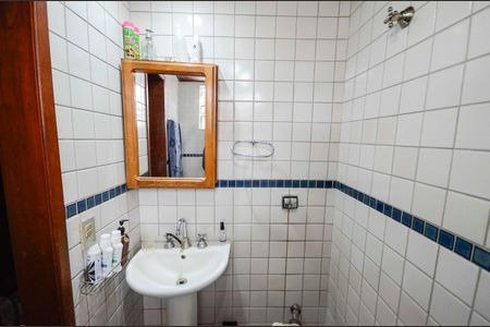 Apartamento para alugar com 160m², 4 quartos e 1 vaga Apartamento para alugar com 160m², 4 quartos e 1 vagaBanheiro da Suíte