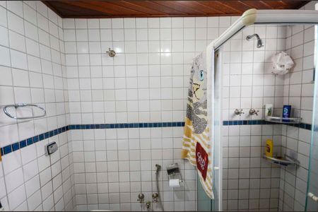 Apartamento para alugar com 160m², 4 quartos e 1 vaga Apartamento para alugar com 160m², 4 quartos e 1 vagaBanheiro da Suíte