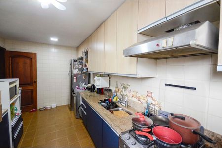 Apartamento para alugar com 160m², 4 quartos e 1 vaga Apartamento para alugar com 160m², 4 quartos e 1 vagaCozinha