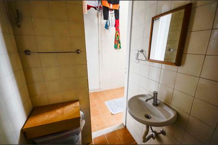 Apartamento para alugar com 160m², 4 quartos e 1 vaga Apartamento para alugar com 160m², 4 quartos e 1 vagaBanheiro de Serviço