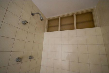 Apartamento para alugar com 160m², 4 quartos e 1 vaga Apartamento para alugar com 160m², 4 quartos e 1 vagaBanheiro de Serviço