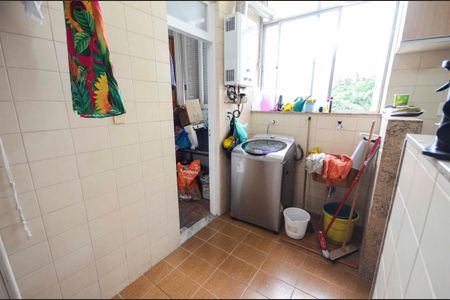 Apartamento para alugar com 160m², 4 quartos e 1 vaga Apartamento para alugar com 160m², 4 quartos e 1 vagaÁrea de Serviço