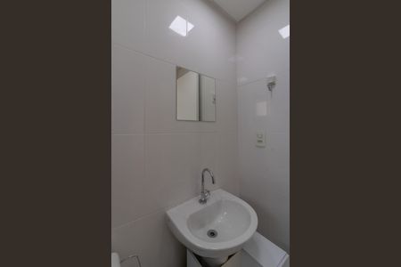 Apartamento para alugar com 57m², 2 quartos e 2 vagasBanheiro