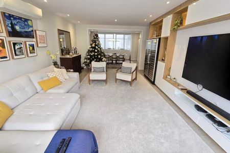 Apartamento à venda com 185m², 3 quartos e 1 vaga