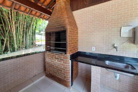 Casa de condomínio à venda com 380m², 4 quartos e 4 vagas Casa de condomínio à venda com 380m², 4 quartos e 4 vagasÁrea comum