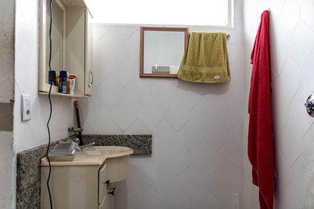 Apartamento à venda com 140m², 3 quartos e 2 vagas Apartamento à venda com 140m², 3 quartos e 2 vagasBanheiro da Suíte