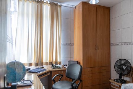 Apartamento à venda com 140m², 3 quartos e 2 vagas Apartamento à venda com 140m², 3 quartos e 2 vagasQuarto 1