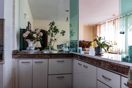 Apartamento à venda com 140m², 3 quartos e 2 vagas Apartamento à venda com 140m², 3 quartos e 2 vagasCozinha