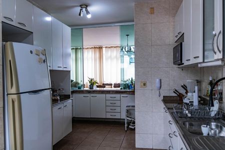 Apartamento à venda com 140m², 3 quartos e 2 vagas Apartamento à venda com 140m², 3 quartos e 2 vagasCozinha