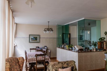 Apartamento à venda com 140m², 3 quartos e 2 vagas Apartamento à venda com 140m², 3 quartos e 2 vagasSala