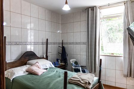 Apartamento à venda com 140m², 3 quartos e 2 vagas Apartamento à venda com 140m², 3 quartos e 2 vagasSuíte