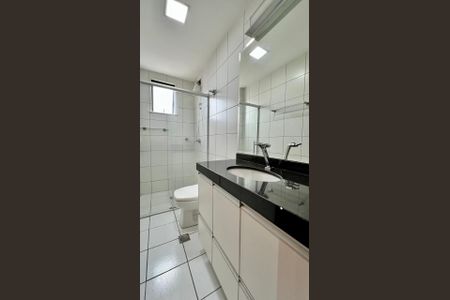 Apartamento à venda com 212m², 4 quartos e 2 vagasBanheiro do Quarto 1