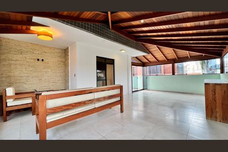 Apartamento à venda com 212m², 4 quartos e 2 vagasTerraço