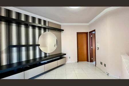 Apartamento à venda com 212m², 4 quartos e 2 vagasSala 2