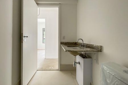 Apartamento à venda com 84m², 3 quartos e 1 vagaBanheiro 02