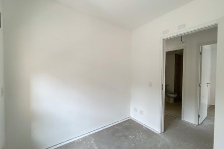 Apartamento à venda com 84m², 3 quartos e 1 vagaQuarto 02