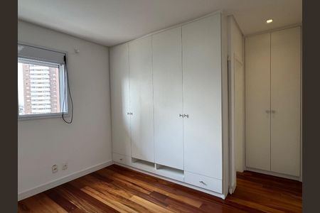 Apartamento à venda com 281m², 3 quartos e 4 vagas Apartamento à venda com 281m², 3 quartos e 4 vagasFoto 13