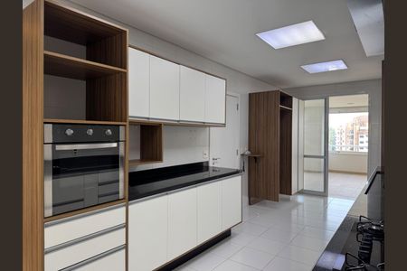 Apartamento à venda com 281m², 3 quartos e 4 vagas Apartamento à venda com 281m², 3 quartos e 4 vagasFoto 08