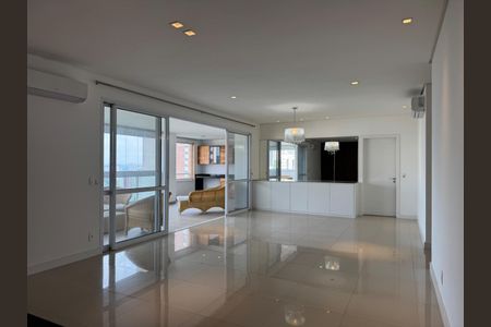 Apartamento à venda com 281m², 3 quartos e 4 vagas Apartamento à venda com 281m², 3 quartos e 4 vagasFoto 02