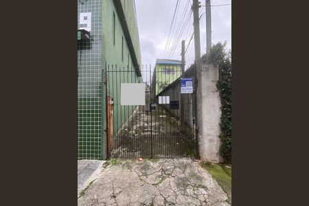 Casa para alugar com 45m², 2 quartos e sem vagaFachada + placa 