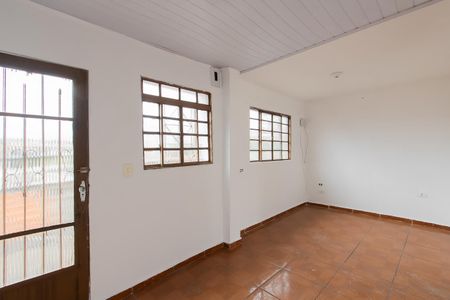 Casa para alugar com 45m², 2 quartos e sem vagaSala