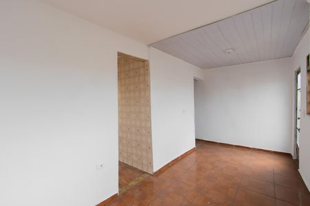 Casa para alugar com 45m², 2 quartos e sem vagaSala
