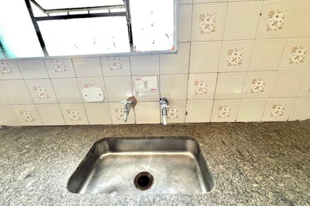 Casa à venda com 200m², 3 quartos e 4 vagas Casa à venda com 200m², 3 quartos e 4 vagasCozinha