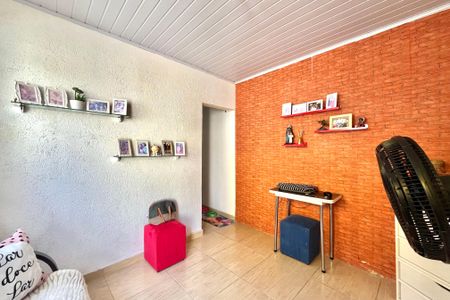 Casa à venda com 200m², 3 quartos e 4 vagas Casa à venda com 200m², 3 quartos e 4 vagasSala 1