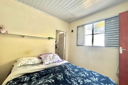 Casa à venda com 200m², 3 quartos e 4 vagas Casa à venda com 200m², 3 quartos e 4 vagasSuite