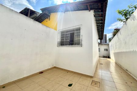 Casa à venda com 200m², 3 quartos e 4 vagas Casa à venda com 200m², 3 quartos e 4 vagasGaragem