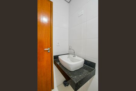 Apartamento à venda com 69m², 2 quartos e 1 vagaBanheiro Social