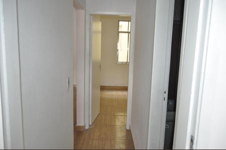 Apartamento à venda com 76m², 2 quartos e 1 vagaCorredor 