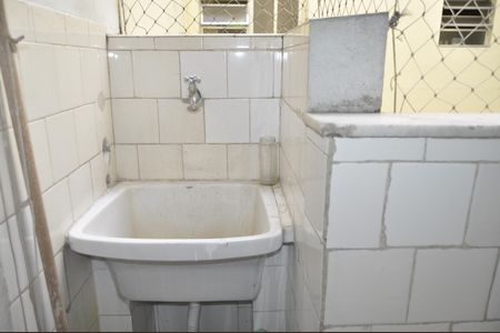 Apartamento à venda com 76m², 2 quartos e 1 vagaÁrea de Serviço