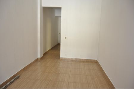 Apartamento à venda com 76m², 2 quartos e 1 vagaSala