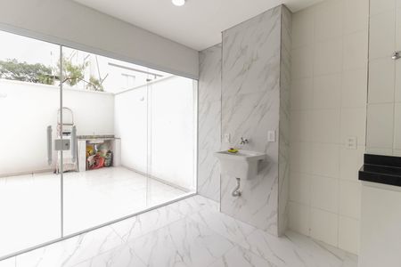 Apartamento à venda com 80m², 2 quartos e 1 vaga Apartamento à venda com 80m², 2 quartos e 1 vagaÁrea de Serviço