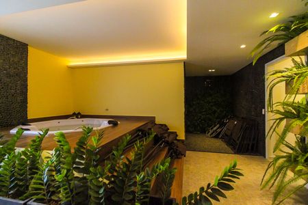 Apartamento à venda com 80m², 2 quartos e 1 vaga Apartamento à venda com 80m², 2 quartos e 1 vagaÁrea Comum - Spa