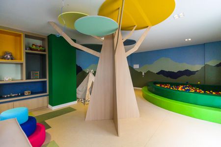 Apartamento à venda com 80m², 2 quartos e 1 vaga Apartamento à venda com 80m², 2 quartos e 1 vagaBrinquedoteca