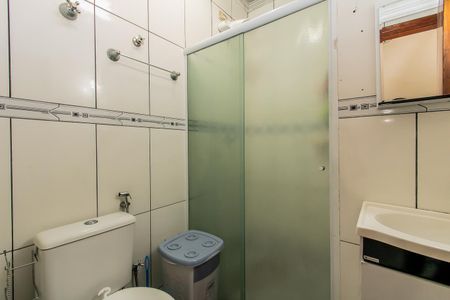 Casa à venda com 98m², 2 quartos e 1 vaga Casa à venda com 98m², 2 quartos e 1 vagaBanheiro