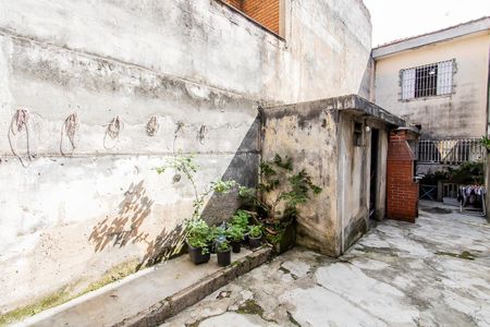 Casa à venda com 98m², 2 quartos e 1 vaga Casa à venda com 98m², 2 quartos e 1 vagaQuintal