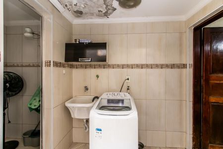 Casa à venda com 98m², 2 quartos e 1 vaga Casa à venda com 98m², 2 quartos e 1 vagaÁrea de Serviço