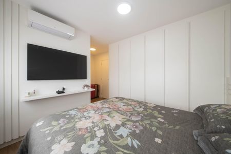 Apartamento à venda com 92m², 2 quartos e 2 vagasSuíte 2